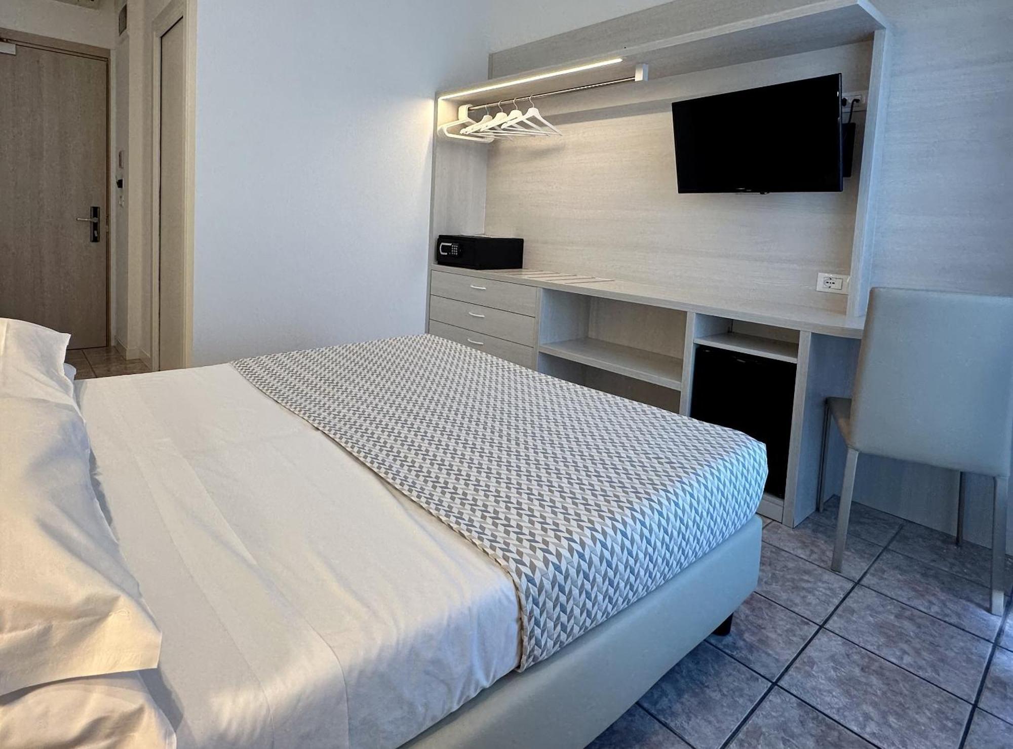 Hotel Nizza Frontemare Superior 3 Stelle Lido di Jesolo Exterior foto