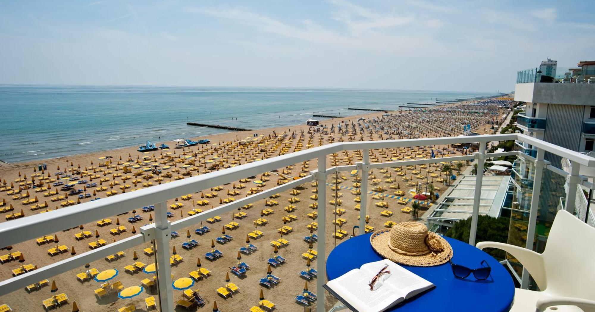 Hotel Nizza Frontemare Superior 3 Stelle Lido di Jesolo Exterior foto
