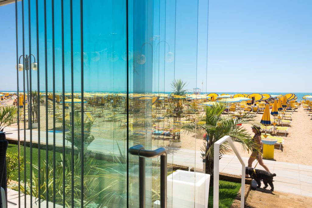 Hotel Nizza Frontemare Superior 3 Stelle Lido di Jesolo Exterior foto