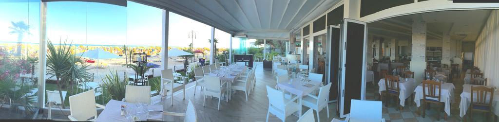 Hotel Nizza Frontemare Superior 3 Stelle Lido di Jesolo Exterior foto