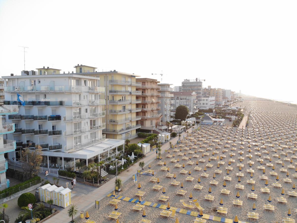 Hotel Nizza Frontemare Superior 3 Stelle Lido di Jesolo Exterior foto